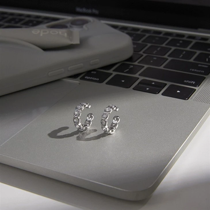 Geometric Line Stud Earrings high quality